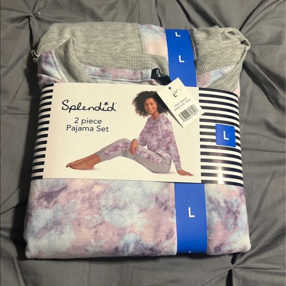 Womens Pajamas Set - Picture 1 of 3